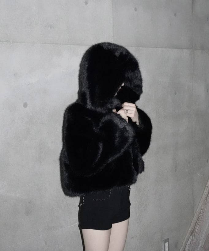 luxury hooded fur coat | KISS THE CLUB