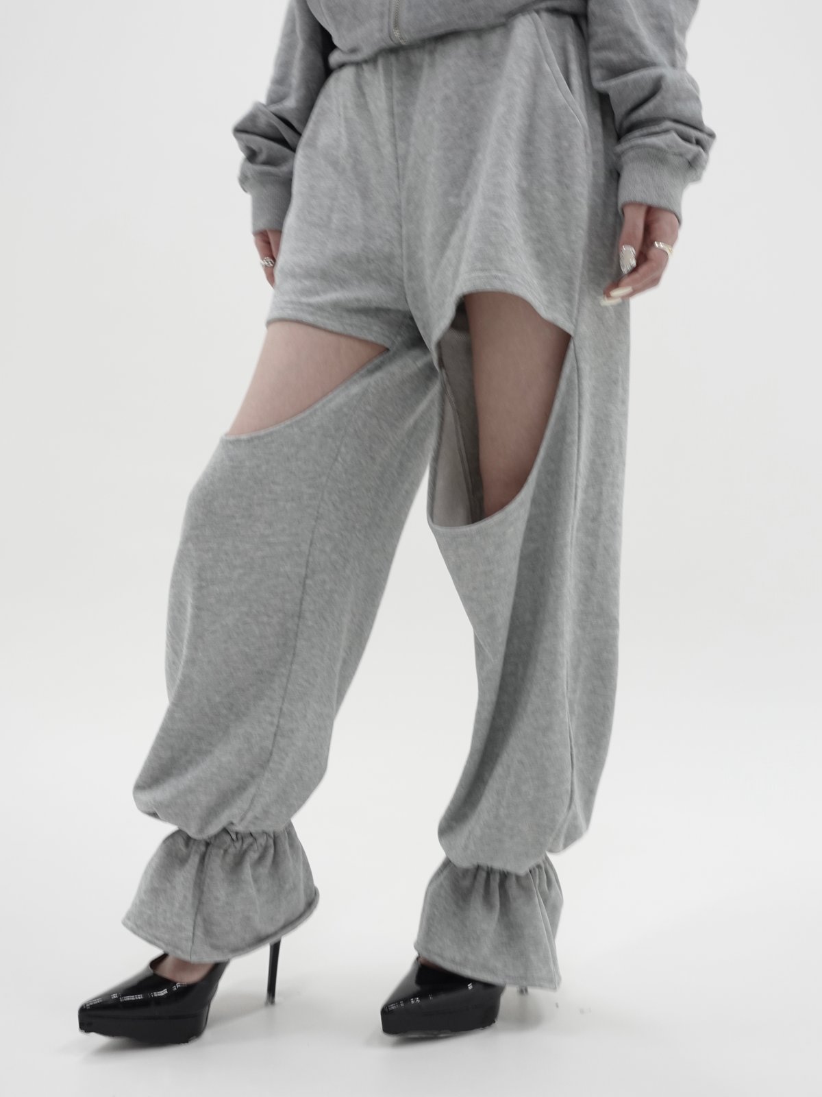 open relax pants | KISS THE CLUB