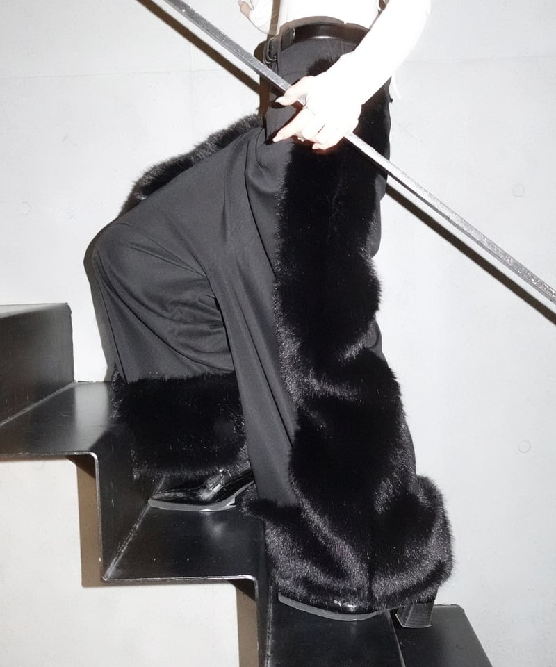 fur loose pants | KISS THE CLUB