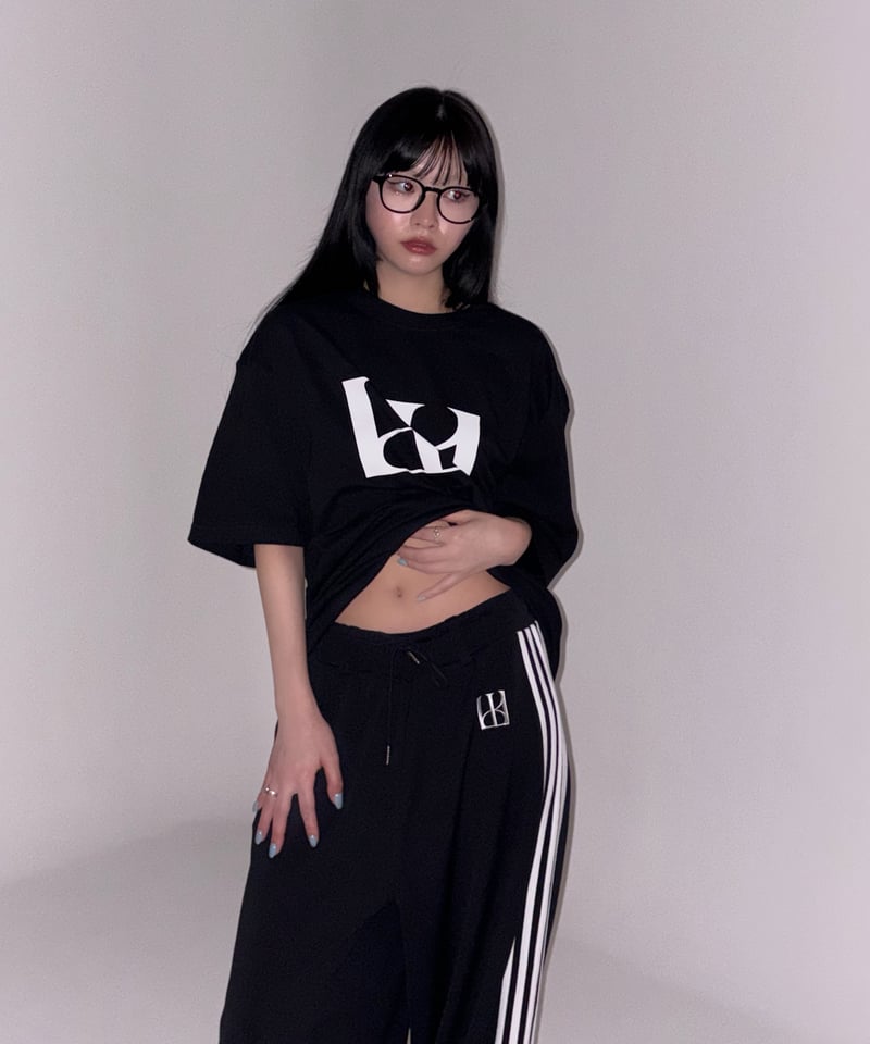 edge unisex Tshirt | KISS THE CLUB