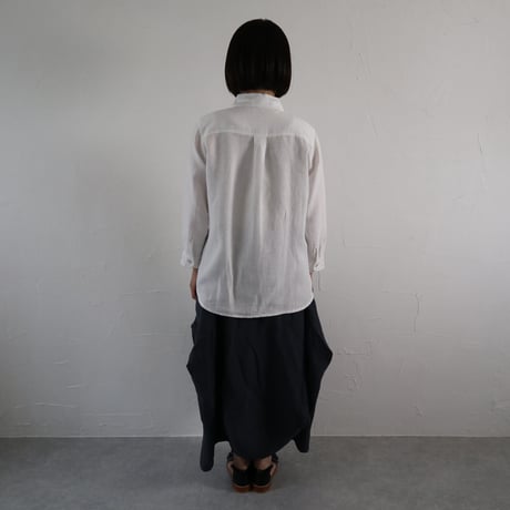 Sikuten リネンピンタックブラウス