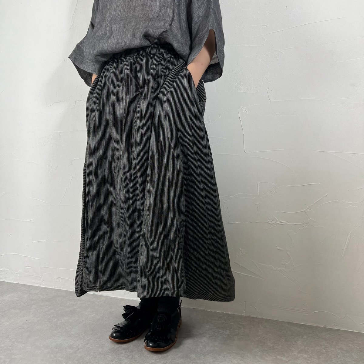 Sikuten ギャザースカート(BLACK STRIPE) | イロアセナイ