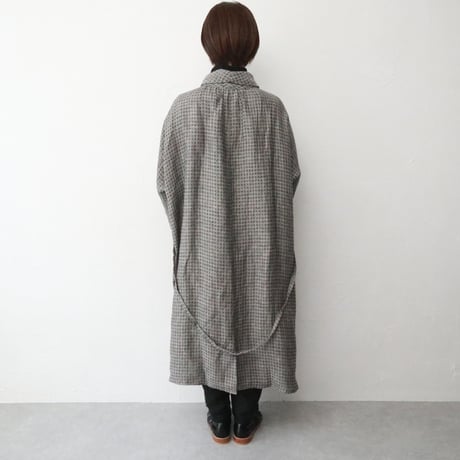 Sikuten リネン織コート