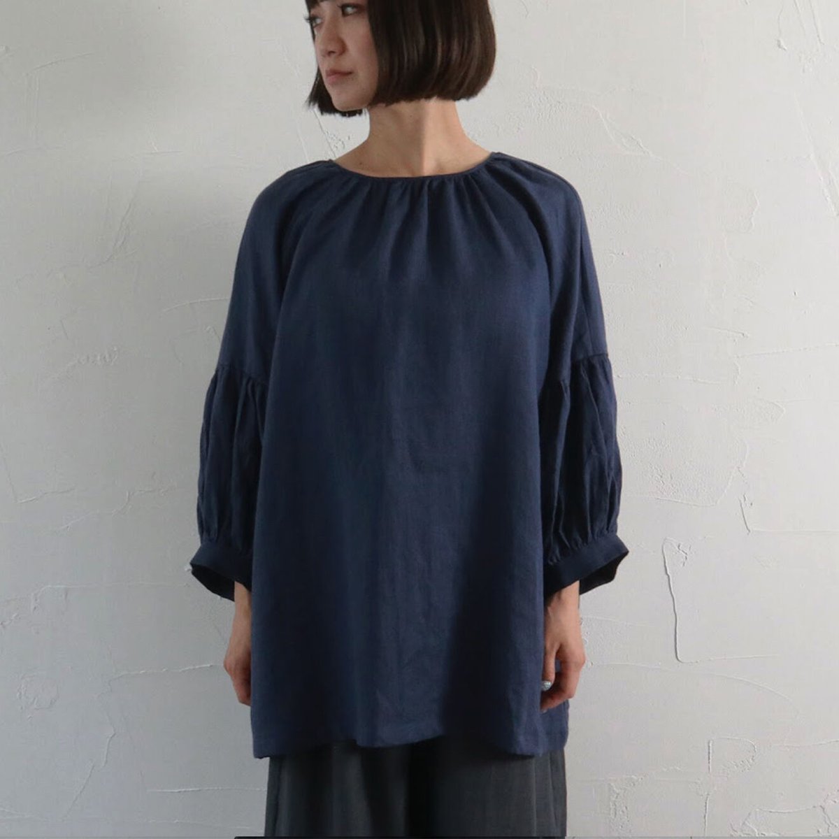 Sikuten リネンパフスリーブチュニック | イロアセナイ
