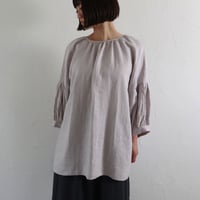 Sikuten リネンパフスリーブチュニック