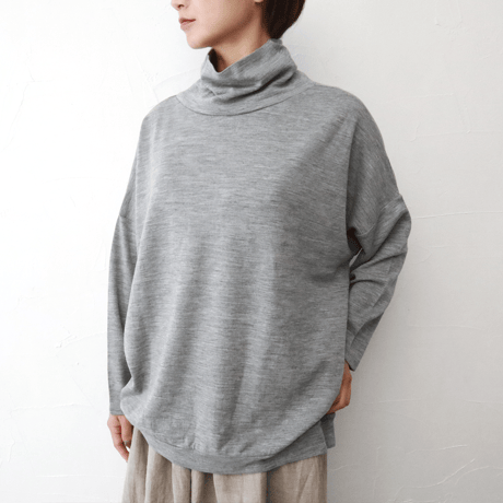 Sikuten ウールタートルネックプルオーバー