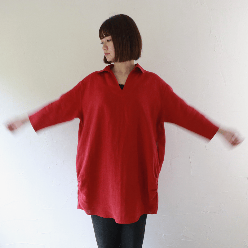 美品 16AW イッセイミヤケ　チュニック カットソー　マルチカラー　レッド系 美品 16AW イッセイミヤケ チュニック カットソー マルチカラー
