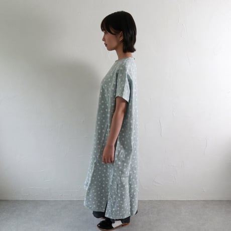 Sikuten リネンスリットワンピース