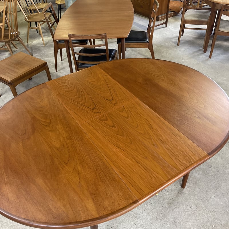 g-plan Fresco Round Extension Table (f311) | te