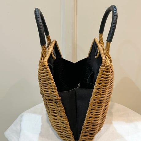 toka(トーカ) SHELL BAG