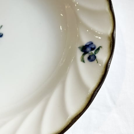 Dian Bueberry／パスタ皿／スープ皿／２０.９cm／美濃焼
