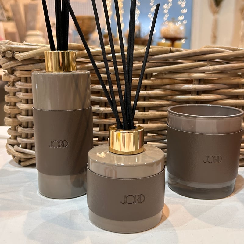 お薦めです》JORD(ヨルド)／グラス入りキャンドル／ナイトフォレスト