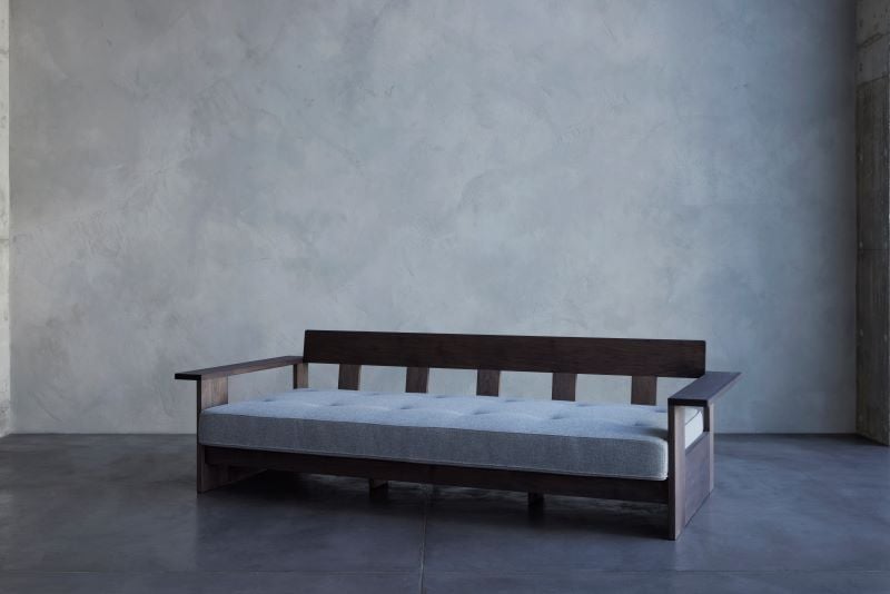 Hys sofa | 十一 soichi,Inc.