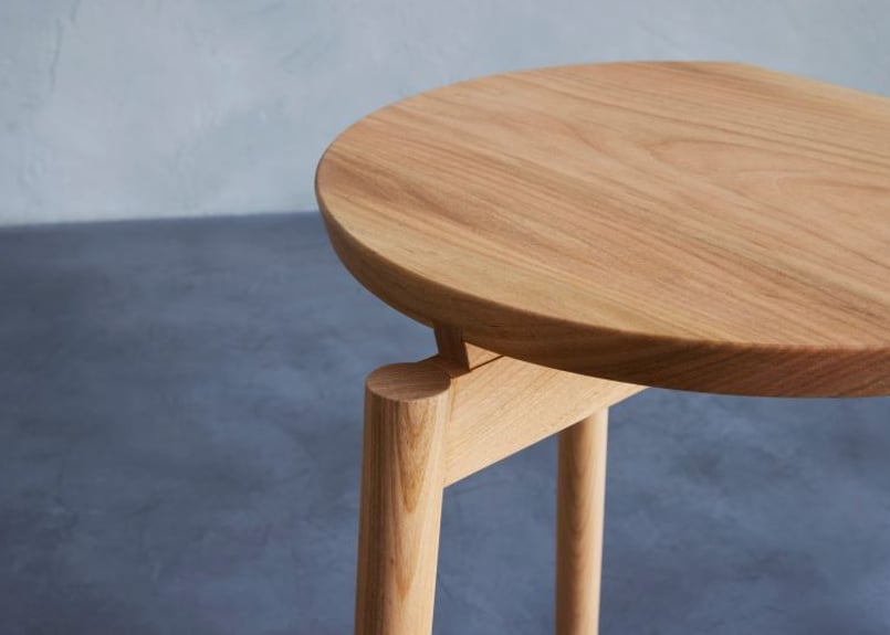 Lok stool | 十一 soichi,Inc.