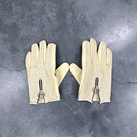 PUNCHING ZIPPER / WHITE BEIGE