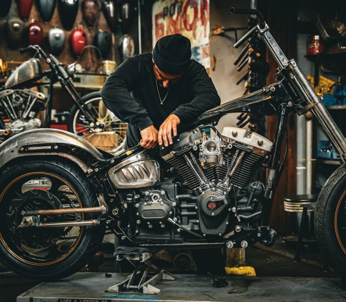 RED FLAMES / POWER PLANT | Yellow Glove