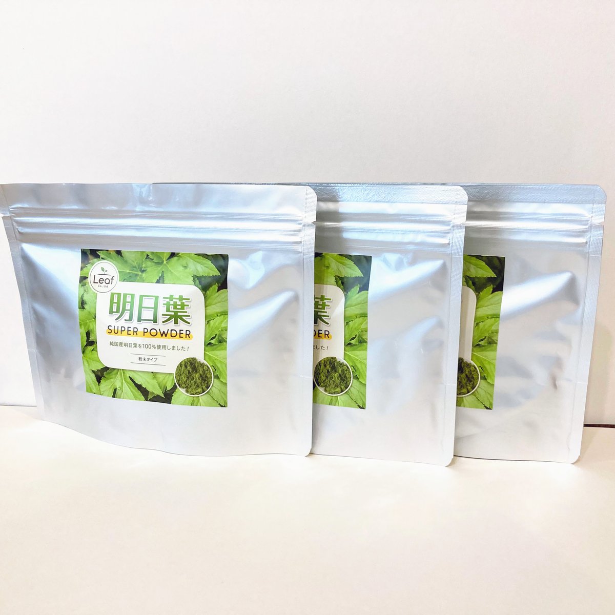 日本一の品質を自負するLeafの農薬・化学肥料不使用の明日葉パウダー100ｇ×3 日本一の品質を自負するLeafの農薬・化学肥料不使用の明日葉