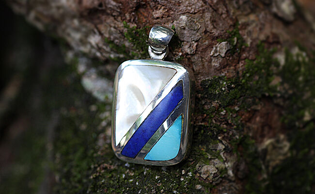 白蝶貝・トルコ石・ラピスのペンダントヘッド PTR-6 | 貝工房 かざはな