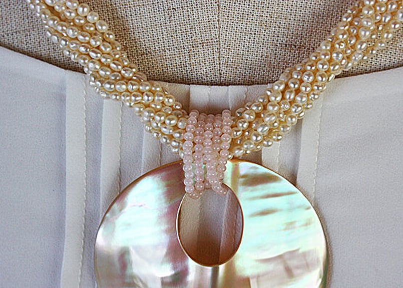 夜光貝の机 Multi-Lite Portable Lamp 新発売 — TRISHNA JIVANA | トリシュナ