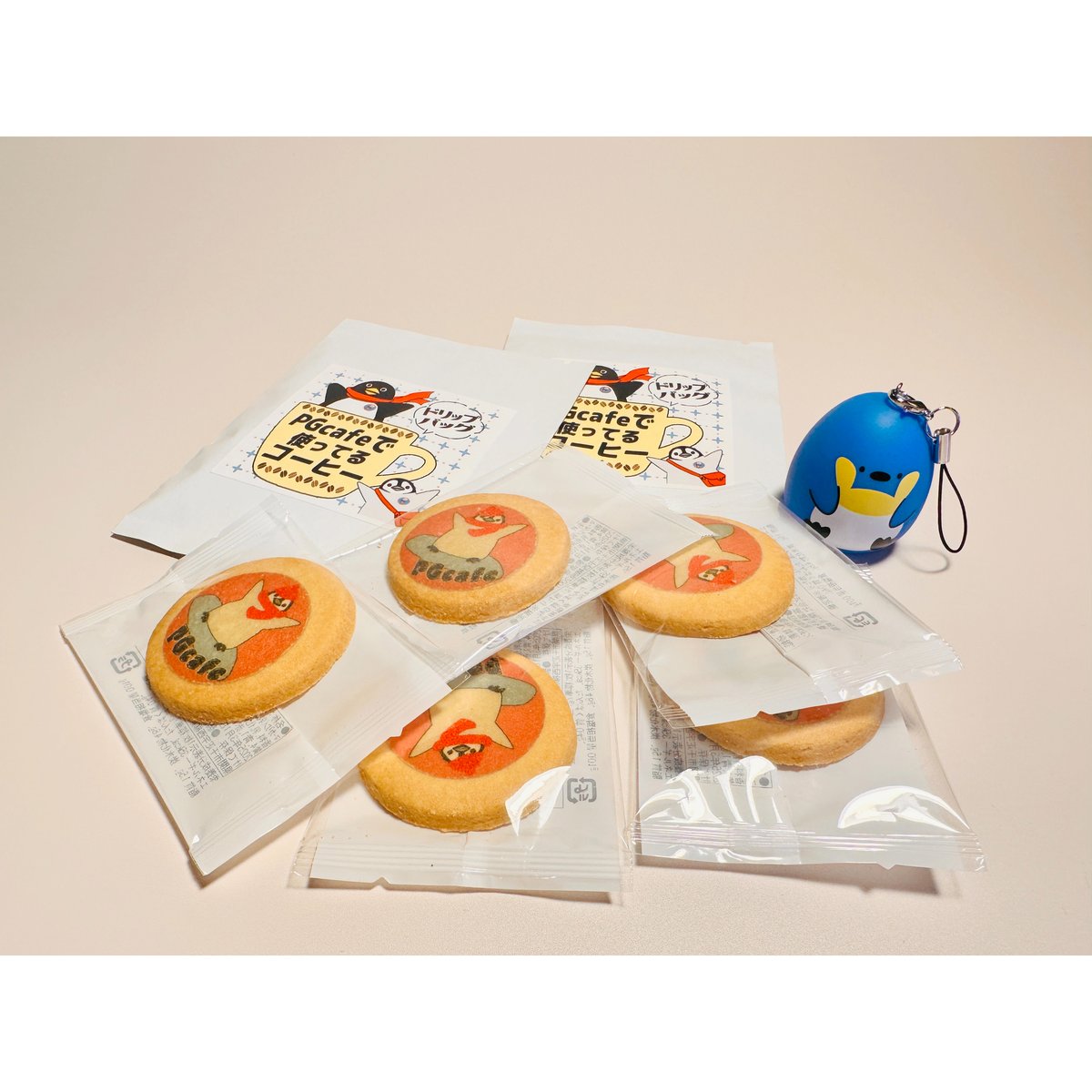 Friendswithyou ペンギン Amazon.co.jp: Alodidae ミニペンギン ぬいぐるみ キーホルダー