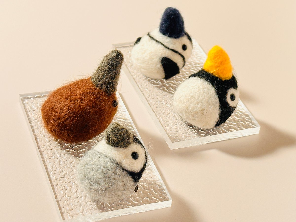 読書の秋のペンギンさん 羊毛フェルト 読書の秋のペンギンさん 羊毛