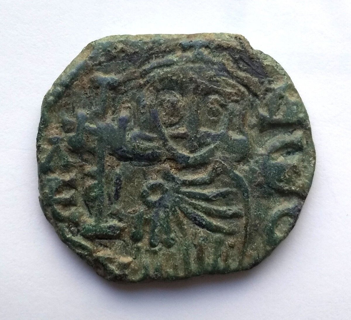 フォリス銅貨　古代　ローマ　コンスタンティヌス　アンティーク　コイン　銅 フォリス銅貨古代ローマコンスタンティヌスアンティークコイン銅
