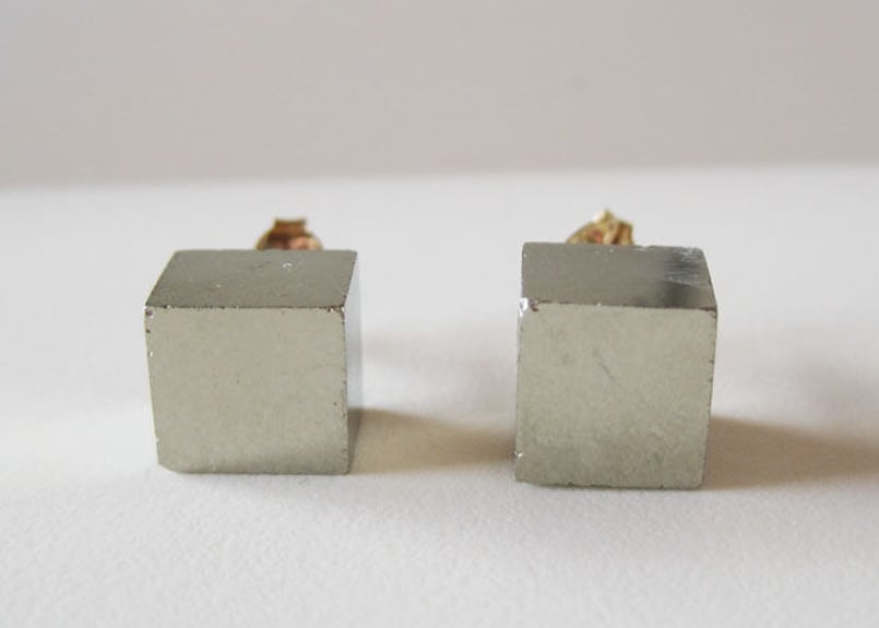 パイライトの原石ピアス/Cube/Spain 14kgf | Pomme