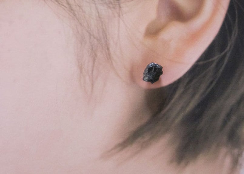 アースカラーウンバサファイア ロングピアス 14kgf アースカラーウンバサファイア ロングピアス 14kgf 焼藍鳳凰真珠