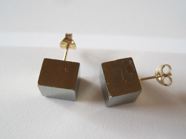 パイライトの原石ピアス/Cube/Spain 14kgf | Pomme