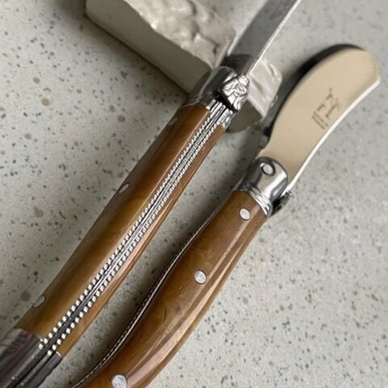 ラギオールLaguioleバターナイフ2本組Tartinerパテ用刃先が丸い小さな 