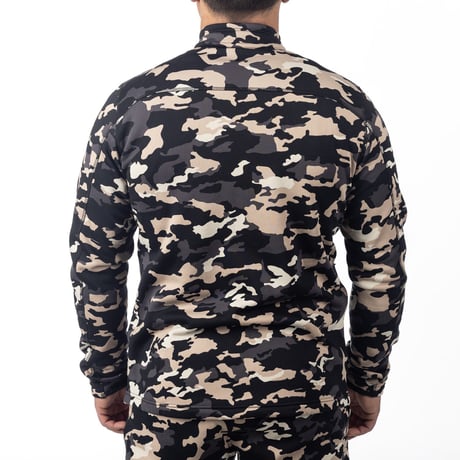 INFERNO GRAPHIC JACKET<MONTANA TAN CAMO>