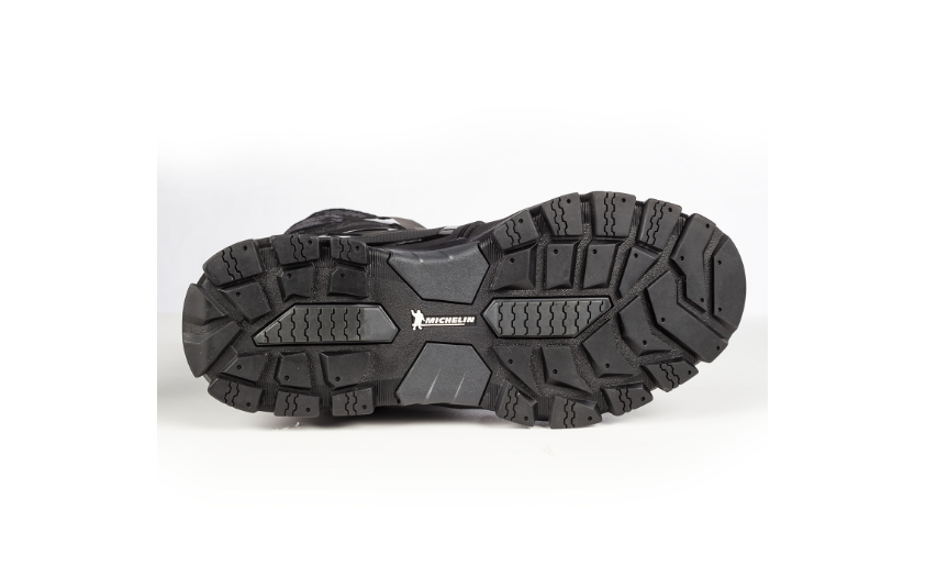 ストーム
コードsupreme
12ポンド ADVENTURE GTX BOOT<STEALTH BLACK> | ACHEROダイレクト