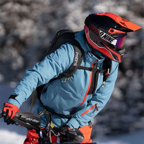【取寄商品】ALTITUDE 2.0 HELMET<Racing Red (2024) - Gloss Finish>　snow向け
