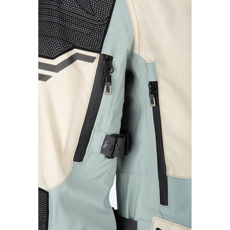 ADVENTURE RALLY JACKET<PEYOTE - SLATE GRAY>