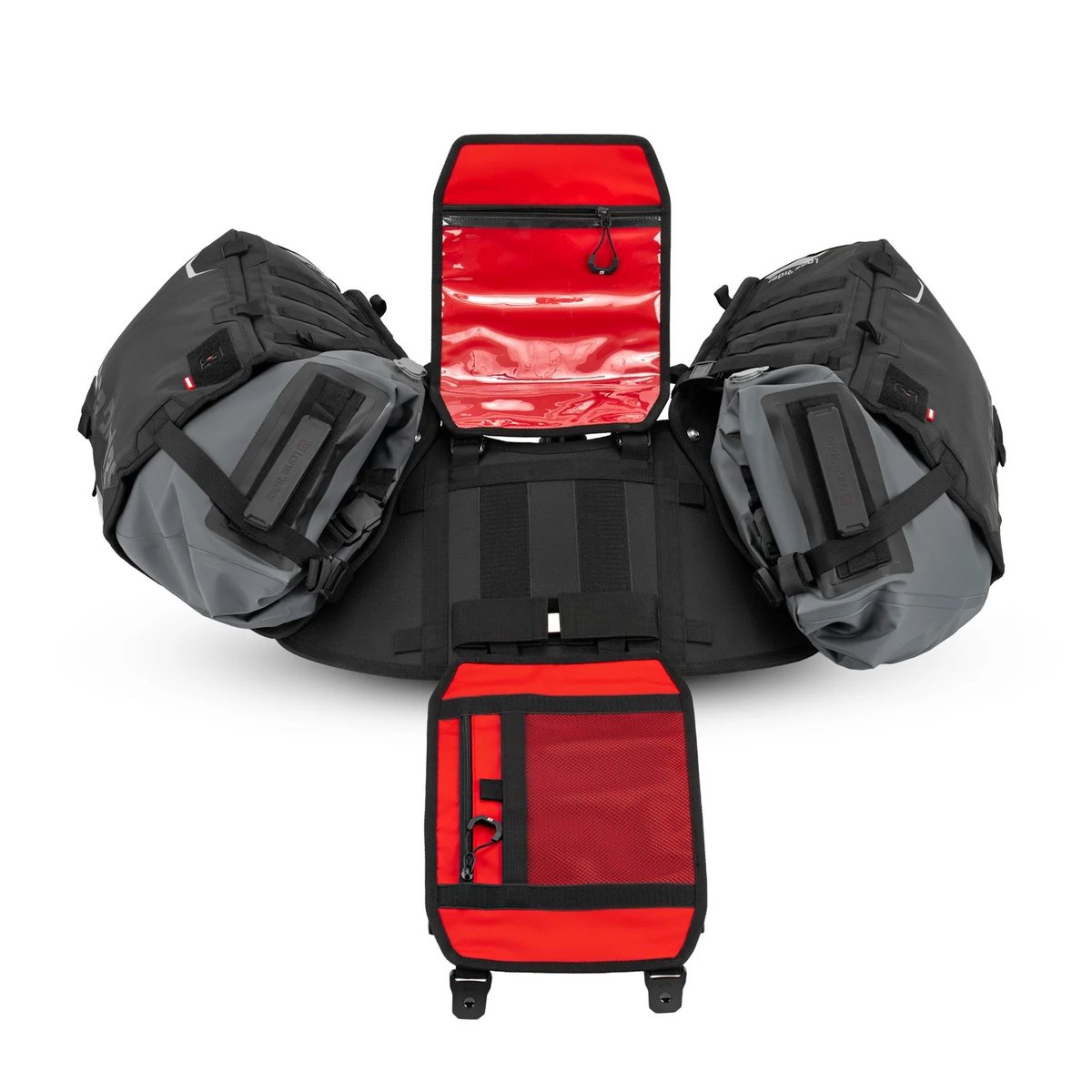 背中に背負うタイプではなく、ウィールで転がしながら全装備を携行できるバッグ ヘルメットも入る！脊椎パッド装着可能の防水バックパックが新発売