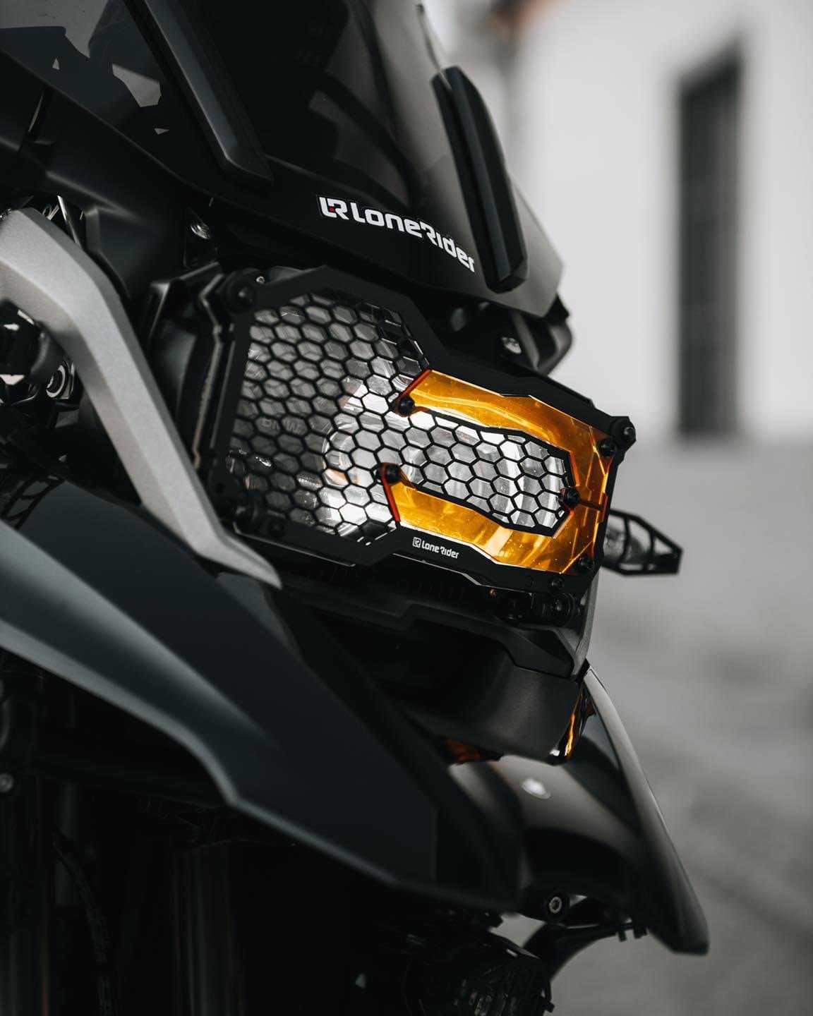 ヘッドライトガード<BMW R1200/ R1250 GS/GS Adventure専用> |