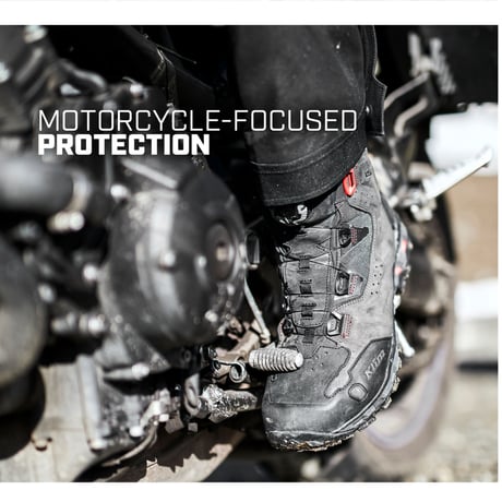 Outlander GTX BOOT<ASPHALT - HIGH RISK RED>