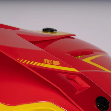 【取寄商品】ATMOSPHERE HELMET<Flamin Hot - Gloss Finish>　snow向け