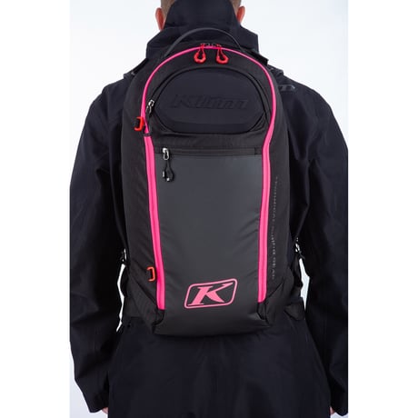 KREW 16 PACK<BLACK - KNOCKOUT PINK>  容量16L
