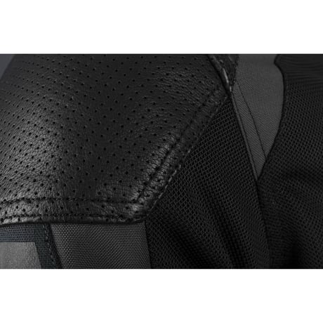 INDUCTION PRO JACKET<STEALTH BLACK>