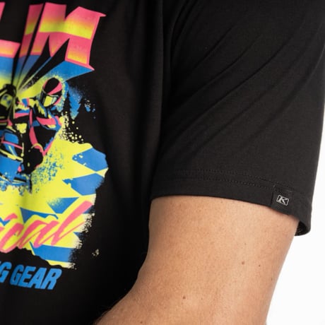 SNOWCREST TRI-BLEND TEE<BLACK - HI-VIS>