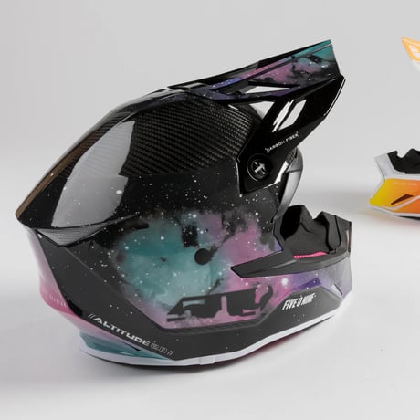 【取寄商品】ALTITUDE 2.0 CARBON FIBER HELMET<Galaxy - Gloss Finish>　snow向け