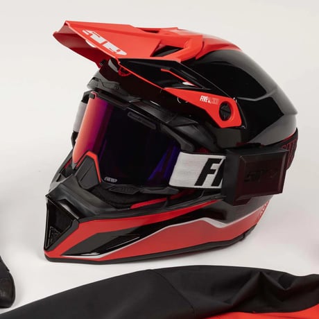 【取寄商品】ALTITUDE 2.0 HELMET<Racing Red (2024) - Gloss Finish>　snow向け