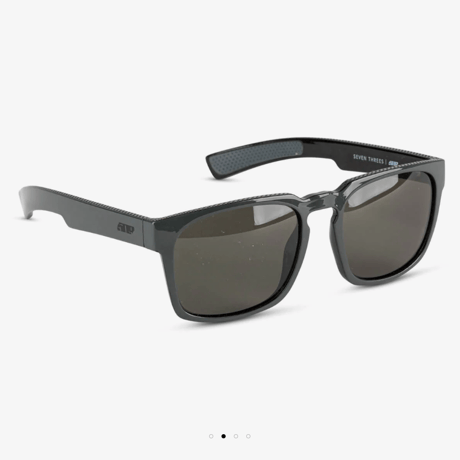 SEVEN THREES SUNGLASSES< Gloss Stealth>