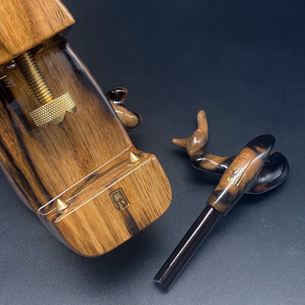 松村作 大砲万力 黒柿 縞（中） | 長谷部釣具店