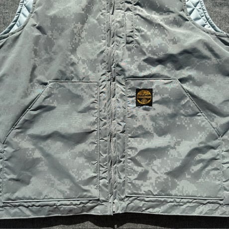 NAOSHIYA CUSTOM FACTORY　シンサレートキルティング軽量ナイロンベスト