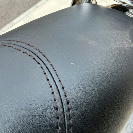 「Convenience Leathers」　HARLEY DAVIDSON　FXR専用シート　ブラウンコンビ