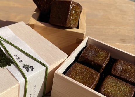 【ギフトラッピング】キュービックカヌレ（プレーン・お抹茶）ハーフ＆ハーフ 4箱セット