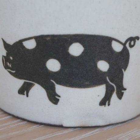 TAKUNOBU 粉引蕎麦猪口　ブタ