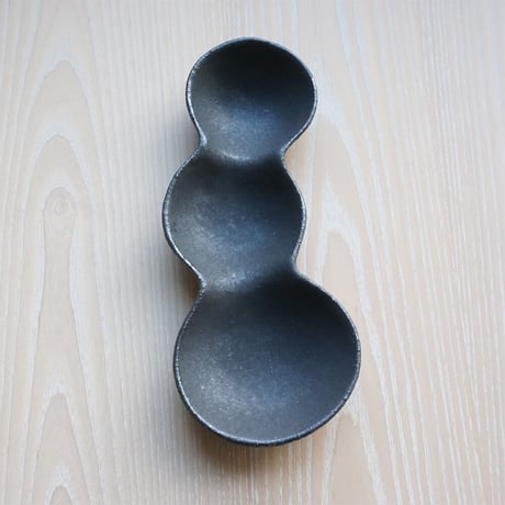 櫻井靖泰　枝豆皿/小（黒）